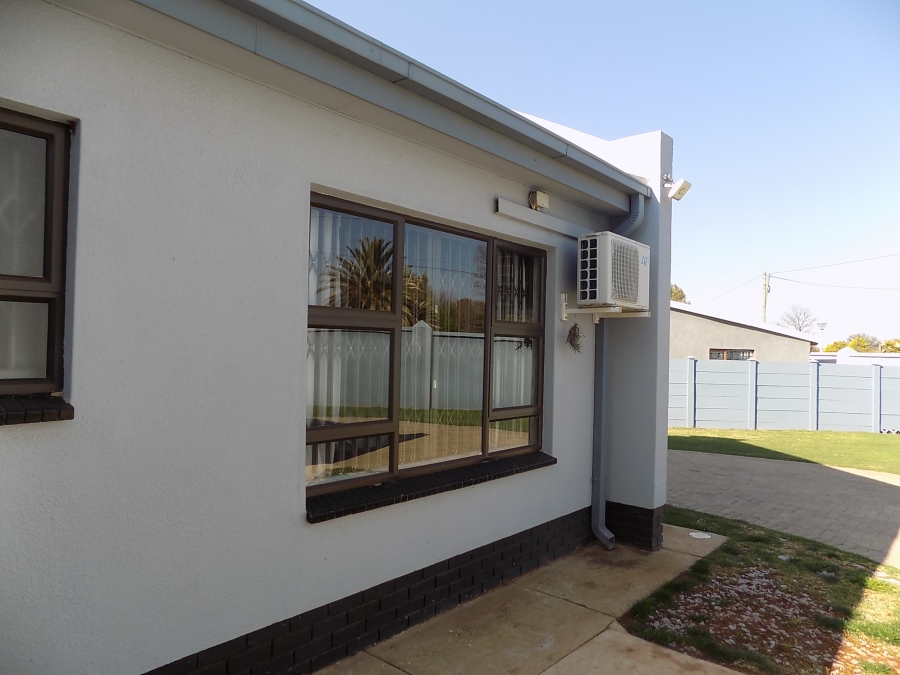 3 Bedroom Property for Sale in Ventersdorp North West